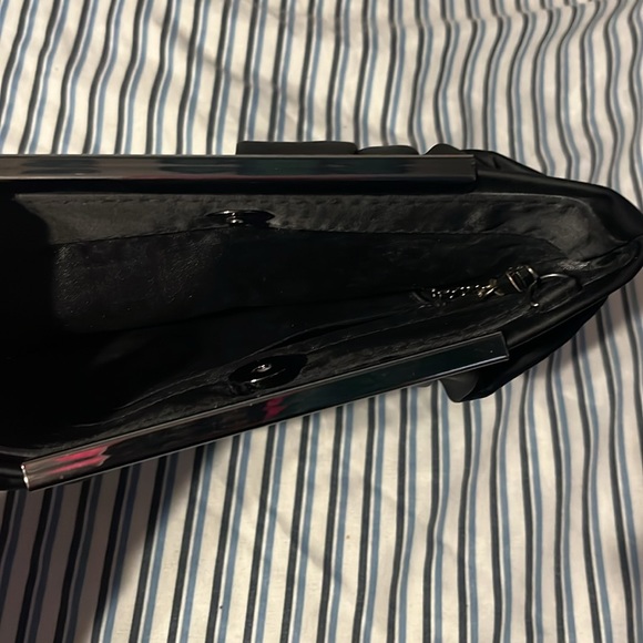 Hand bag - Picture 3 of 3